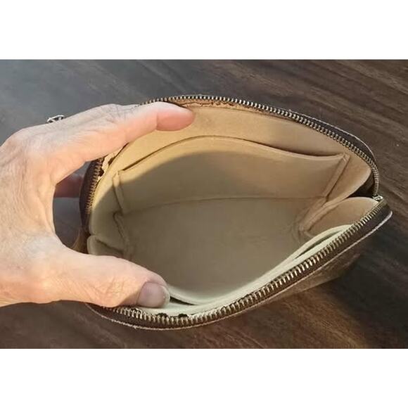 Louis Vuitton Cosmetic Pouch Brown Canvas Monogram CA0041 - Picture 2 of 13